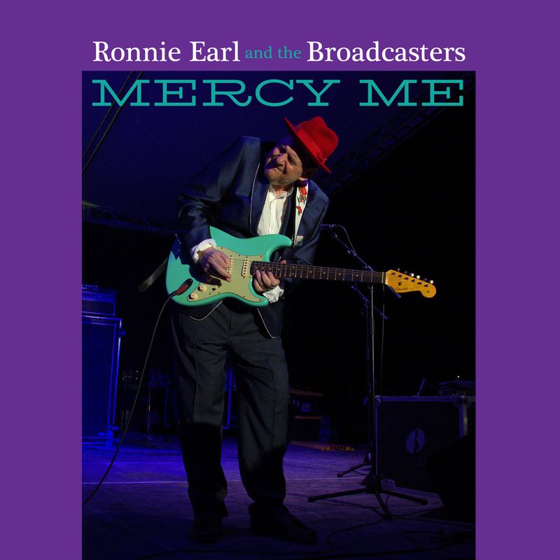 Ronnie Earl and The Broadcasters